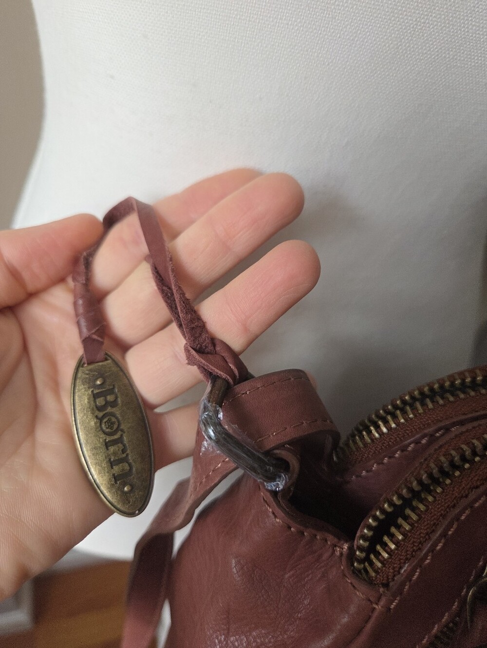 Børn Balino Woven Leather Crossbody Bag Cognac NEW WITHOUT TAGS - Picture 5 of 6